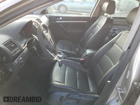 2005 Volkswagen Jetta 2.5L with VIN 3VWRF71K55M633965, listed as a Copart auction lot 58065205 with 131,424 mi miles and Salvage title. Bid and sale history available at DreamBid. Image 7.