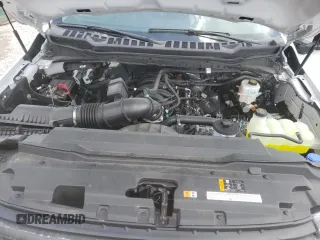2023 Ford F-250 XL z VIN 1FTBF2AA9PED40870, wystawiony jako Copart lot #60814915 z przebiegiem Nie podano mil oraz Nie do naprawy • Non repairable. Historia ofert i sprzedaży dostępna na DreamBid. Obrazek 11.