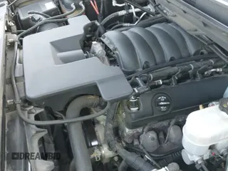 2018 GMC Sierra 1500 SLE z VIN 2GTV2MEC5J1109635, wystawiony jako IAAI lot #42410716 z przebiegiem 109 444 mil mil oraz . Historia ofert i sprzedaży dostępna na DreamBid. Obrazek 19.