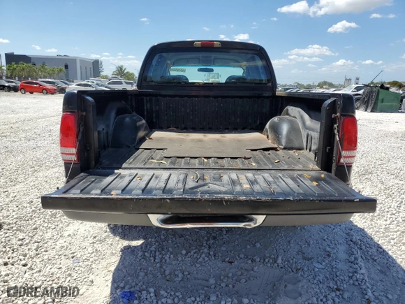 2001 Dodge Dakota Sport with VIN 1B7GL2AN01S101329, listed as a Copart auction lot 49265355 with 297,651 mi miles and Salvage Title. Bid and sale history available at carsss.com. Image 6.