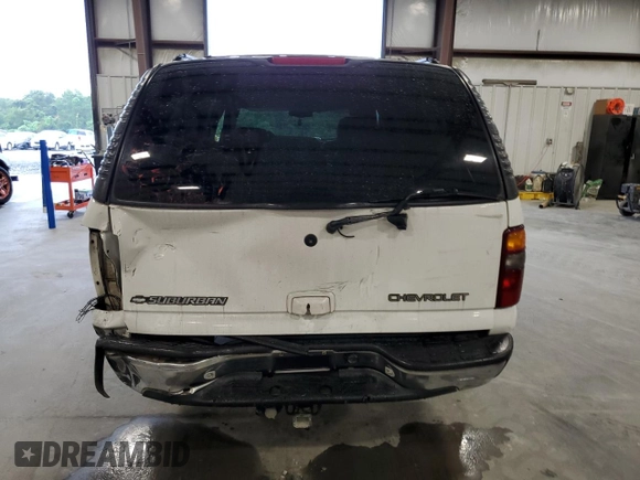2001 Chevrolet Suburban LS with VIN 3GNEC16T21G268430, listed as a Copart auction lot 70999894 with 358,095 mi miles and Salvage Title. Bid and sale history available at carsss.com. Image 6.