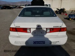 2000 Toyota Camry CE with VIN JT2BG22K6Y0450027, listed as a Copart auction lot 42501155 with 257,416 mi miles and Clean Title. Bid and sale history available at carsss.com. Image 6.