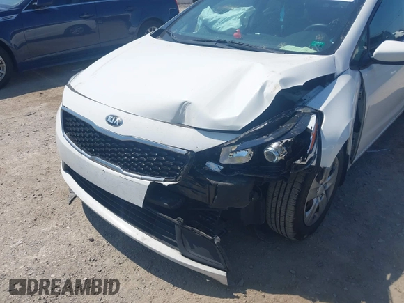 2017 Kia Forte LX with VIN 3KPFK4A75HE091714, listed as a IAAI auction lot 41908144 with 99,736 mi miles. Bid and sale history available at carsss.com. Image 6.