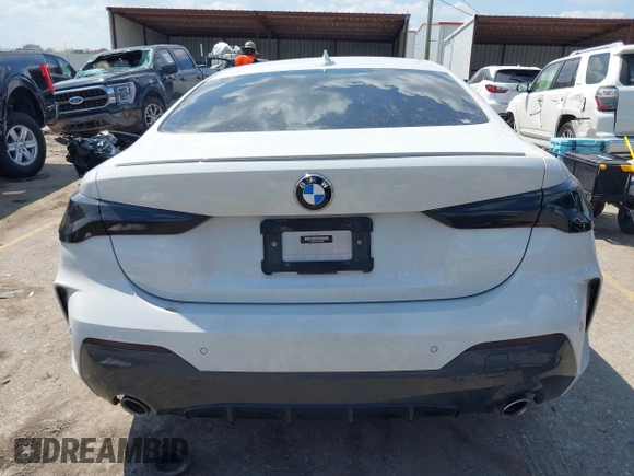 2022 BMW 4 Series 430i with VIN WBA53AP04NCJ83883, listed as a IAAI auction lot 40407741 with Not Provided miles and . Bid and sale history available at carsss.com. Image 16.