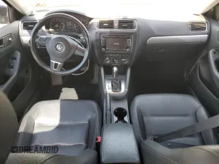 2013 Volkswagen Jetta SE с VIN 3VWDP7AJ3DM355421, выставлен на аукционе Copart как лот 63753015 с пробегом 203 322 миль миль и Списание • Salvage title. История ставок и продаж доступна на DreamBid. Изображение 8.