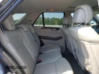 2013 Mercedes-Benz M 550 z VIN 4JGDA7DB8DA156494, wystawiony jako Copart lot #61988185 z przebiegiem 169 029 mil mil oraz Czysty tytuł • Clean title. Historia ofert i sprzedaży dostępna na DreamBid. Obrazek 11.