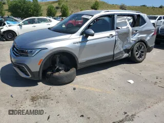 2022 Volkswagen Tiguan SE z VIN 3VV2B7AX9NM099219, wystawiony jako Copart lot #63124545 z przebiegiem 39 860 mil mil oraz Szkoda całkowita • Salvage title. Historia ofert i sprzedaży dostępna na DreamBid. Obrazek 1.