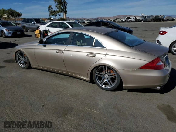 2006 Mercedes-Benz CLS 500 with VIN WDDDJ75X06A037295, listed as a Copart auction lot 77282044 with 171,291 mi miles and Clean Title. Bid and sale history available at DreamBid. Image 2.