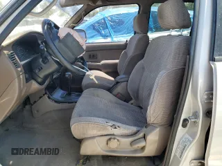 1997 Toyota 4Runner SR5 z VIN JT3GN86R9V0050590, wystawiony jako Copart lot #58183695 z przebiegiem 331 017 mil mil oraz Szkoda całkowita • Salvage title. Historia ofert i sprzedaży dostępna na DreamBid. Obrazek 7.