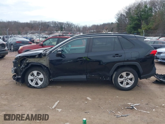 2020 Toyota RAV4 XLE with VIN 2T3P1RFV8LC061598, listed as a IAAI auction lot 41850442 with 40,175 mi miles and . Bid and sale history available at DreamBid. Image 14.