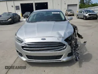 2015 Ford Fusion SE with VIN 3FA6P0H73FR159164, listed as a Copart auction lot 55291635 with 90,589 mi miles and Salvage title. Bid and sale history available at DreamBid. Image 5.