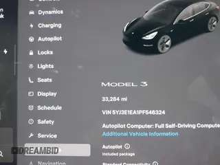 2023 Tesla Model 3 z VIN 5YJ3E1EA1PF546324, wystawiony jako IAAI lot #42103745 z przebiegiem 33 284 mil mil oraz . Historia ofert i sprzedaży dostępna na DreamBid. Obrazek 15.