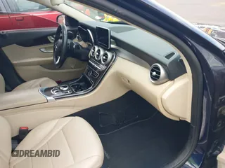 2018 Mercedes-Benz C 300 with VIN 55SWF4JB8JU279005, listed as a IAAI auction lot 42367697 with 197,782 mi miles and . Bid and sale history available at DreamBid. Image 5.
