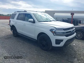 2024 Ford Expedition XLT with VIN 1FMJU1H87REA59678, listed as a IAAI auction lot 42253943 with 20,409 mi miles and . Bid and sale history available at DreamBid. Image 1.
