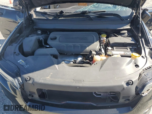 2019 Jeep Cherokee Latitude с VIN 1C4PJLCB7KD270350, выставлен на аукционе Copart как лот 61366925 с пробегом 127 027 миль миль и Списание • Salvage title. История ставок и продаж доступна на DreamBid. Изображение 12.