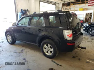 2008 Mercury Mariner with VIN 4M2CU39H58KJ48201, listed as a Copart auction lot 72700284 with 227,502 mi miles and Non repairable. Bid and sale history available at DreamBid. Image 2.