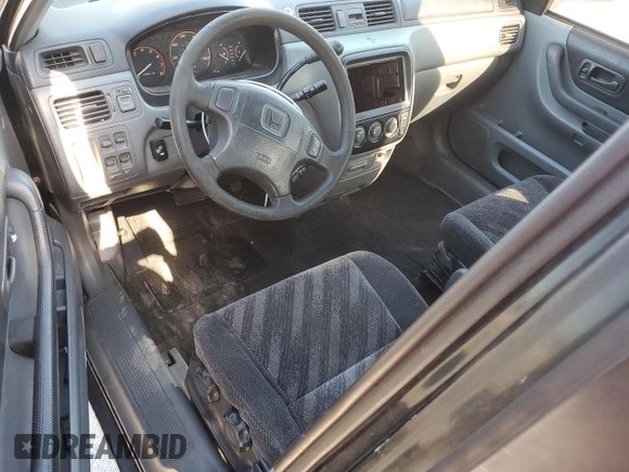 1998 Honda CR-V LX with VIN JHLRD284XWC003478, listed as a Copart auction lot 48770595 with 186,712 mi miles and Salvage Title. Bid and sale history available at carsss.com. Image 8.