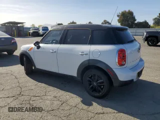 2013 MINI Countryman with VIN WMWZB3C56DWR35839, listed as a Copart auction lot 54089005 with 153,949 mi miles and Clean title. Bid and sale history available at DreamBid. Image 2.