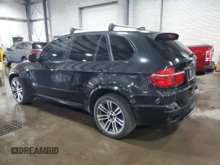 2013 BMW X5 xDrive50i с VIN 5UXZV8C54DL899186, выставлен на аукционе Copart как лот 59593505 с пробегом 141 652 миль миль и Списание • Salvage title. История ставок и продаж доступна на DreamBid. Изображение 2.