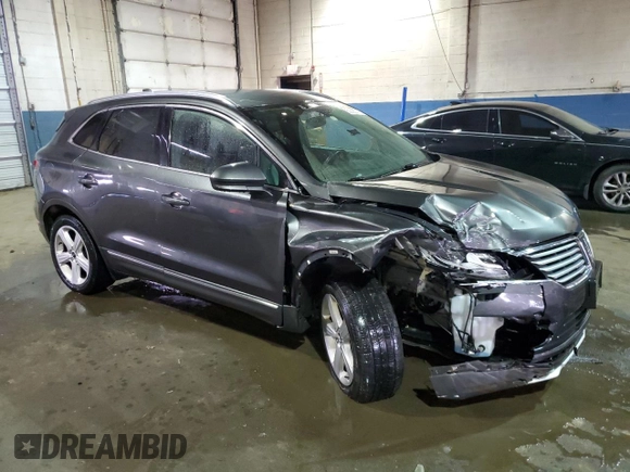 2017 Lincoln MKC Premiere with VIN 5LMCJ1D96HUL24642, listed as a Copart auction lot 50885775 with 121,075 mi miles and Clean Title. Bid and sale history available at DreamBid. Image 4.