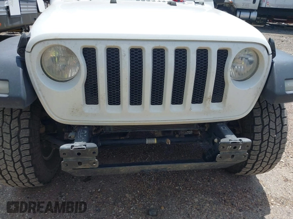 2018 Jeep Wrangler Unlimited Sport S with VIN 1C4HJXDG8JW127299, listed as a IAAI auction lot 42091561 with 116,082 mi miles and . Bid and sale history available at DreamBid. Image 17.