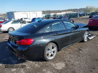 2016 BMW 4 Series 435i xDrive z VIN WBA4B3C55GG528796, wystawiony jako IAAI lot #41971908 z przebiegiem 64 573 mil mil oraz . Historia ofert i sprzedaży dostępna na DreamBid. Obrazek 4.