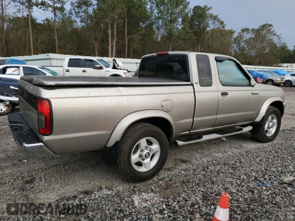 2000 Nissan Frontier XE z VIN 1N6ED26T5YC413840, wystawiony jako Copart lot #81996434 z przebiegiem 189 884 mil mil oraz Szkoda całkowita • Salvage title. Historia ofert i sprzedaży dostępna na DreamBid. Obrazek 3.