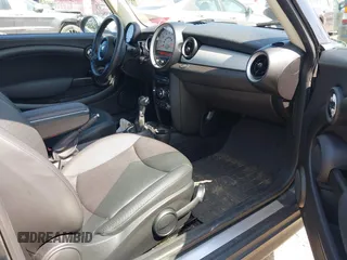 2013 MINI Cooper Hardtop with VIN WMWSU3C56DT679117, listed as a IAAI auction lot 42105896 with 75,523 mi miles. Bid and sale history available at carsss.com. Image 5.