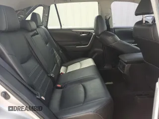 2021 Toyota RAV4 XLE Premium z VIN 2T3C1RFV9MW104408, wystawiony jako Copart lot #64117035 z przebiegiem 54 946 mil mil oraz Szkoda całkowita • Salvage title. Historia ofert i sprzedaży dostępna na DreamBid. Obrazek 11.