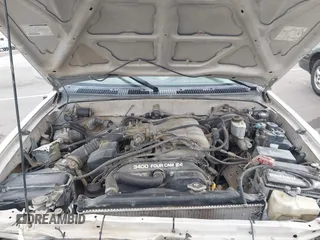1997 Toyota 4Runner SR5 with VIN JT3GN86R0V0034665, listed as a IAAI auction lot 42316142 with 242,342 mi miles and . Bid and sale history available at DreamBid. Image 10.