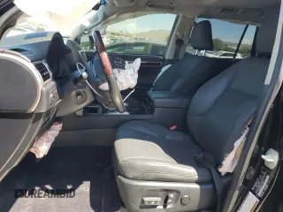 2019 Lexus GX 460 z VIN JTJBM7FX6K5236777, wystawiony jako Copart lot #55600815 z przebiegiem 47 651 mil mil oraz Szkoda całkowita • Salvage title. Historia ofert i sprzedaży dostępna na DreamBid. Obrazek 7.