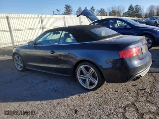 2013 Audi S5 Premium Plus with VIN WAUCGAFH7DN000482, listed as a Copart auction lot 87036074 with 83,172 mi miles and Salvage Title. Bid and sale history available at carsss.com. Image 2.