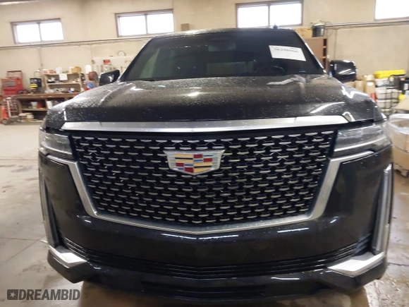 2021 Cadillac Escalade Luxury with VIN 1GYS4AKL7MR295510, listed as a IAAI auction lot 38398966 with 26,228 mi miles. Bid and sale history available at carsss.com. Image 6.