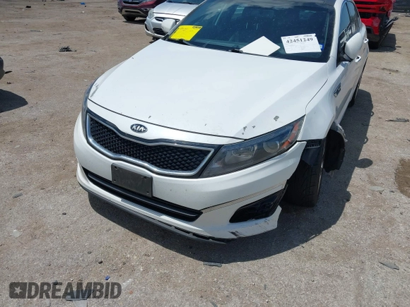 2015 Kia Optima SX Turbo with VIN 5XXGR4A68FG411149, listed as a IAAI auction lot 42451249 with 246,125 mi miles and . Bid and sale history available at DreamBid. Image 17.