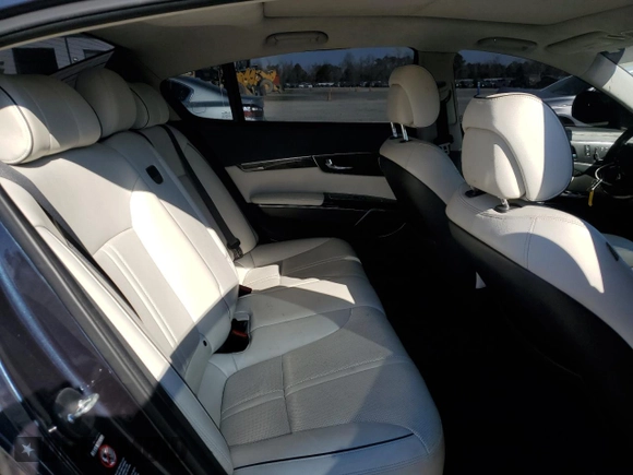 2015 Kia K900 Luxury z VIN KNALW4D45F6022286, wystawiony jako Copart lot #89173195 z przebiegiem 128 383 mil mil oraz Szkoda całkowita • Salvage title. Historia ofert i sprzedaży dostępna na DreamBid. Obrazek 11.