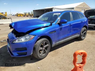 2018 Jaguar F-Pace 25t Premium with VIN SADCJ2FX4JA249783, listed as a Copart auction lot 53922445 with 72,245 mi miles and Salvage Title. Bid and sale history available at DreamBid. Image 1.
