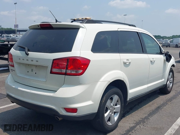 2011 Dodge Journey Mainstreet with VIN 3D4PH1FG7BT548247, listed as a IAAI auction lot 42456833 with 177,703 mi miles and . Bid and sale history available at DreamBid. Image 4.