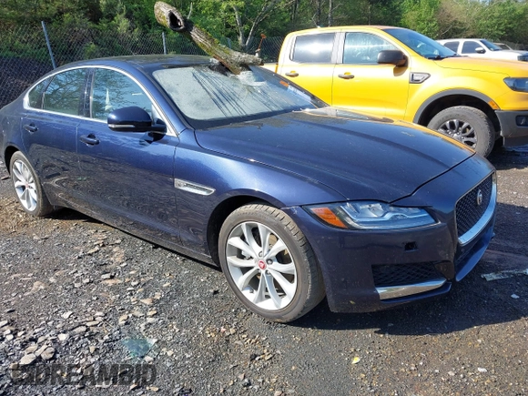 2018 Jaguar XF 25t Premium with VIN SAJBD4FX7JCY57670, listed as a IAAI auction lot 41978474 with 44,136 mi miles and . Bid and sale history available at DreamBid. Image 1.