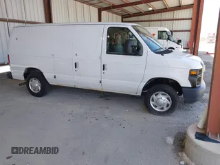 2014 Ford Econoline Cargo Commercial with VIN 1FTNE1EL7EDB06431, listed as a IAAI auction lot 42028232 with 175,707 mi miles. Bid and sale history available at carsss.com. Image 1.