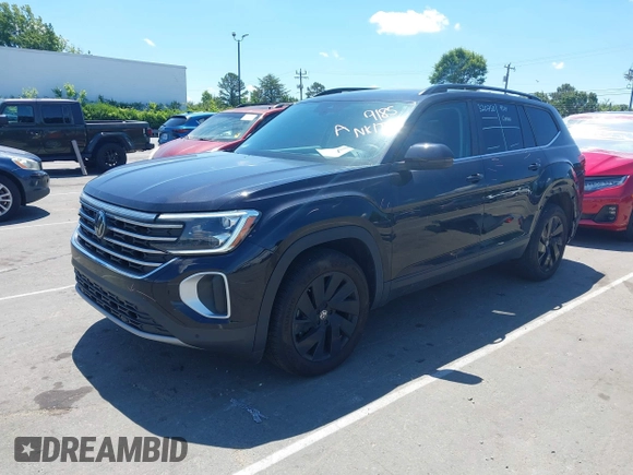 2024 Volkswagen Atlas SE with VIN 1V2JR2CA1RC529185, listed as a IAAI auction lot 42201837 with 17,919 mi miles and . Bid and sale history available at DreamBid. Image 19.