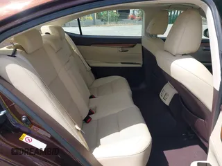 2016 Lexus ES 330 z VIN JTHBK1GG4G2215096, wystawiony jako IAAI lot #42369079 z przebiegiem 84 032 mil mil oraz . Historia ofert i sprzedaży dostępna na DreamBid. Obrazek 8.