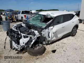 2025 Chevrolet Blazer LT с VIN 3GNKBHR48SS172724, выставлен на аукционе Copart как лот 51950455 с пробегом Не указан миль и На запчасти • Non repairable. История ставок и продаж доступна на DreamBid. Изображение 1.