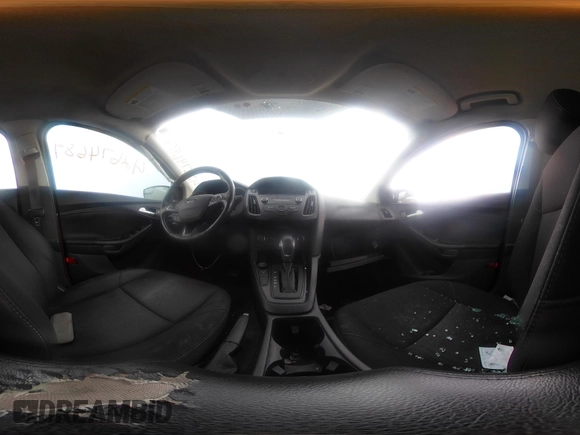 2018 Ford Focus SE с VIN 1FADP3F23JL264293, выставлен на аукционе IAAI как лот 42674689 с пробегом 177 127 миль миль и . История ставок и продаж доступна на DreamBid. Изображение 18.