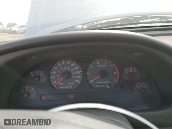 2000 Ford Mustang with VIN 1FAFP404XYF251834, listed as a Copart auction lot 42242875 with 55,039 mi miles and Salvage Title. Bid and sale history available at carsss.com. Image 9.