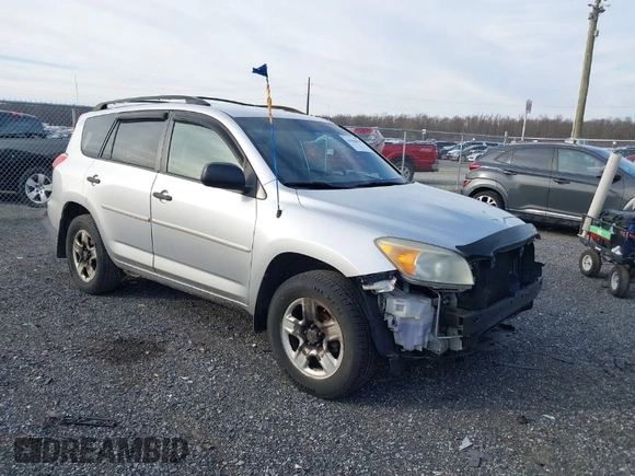 2008 Toyota RAV4 with VIN JTMZD33V286074582, listed as a IAAI auction lot 41586955 with 120,750 mi miles. Bid and sale history available at carsss.com. Image 1.
