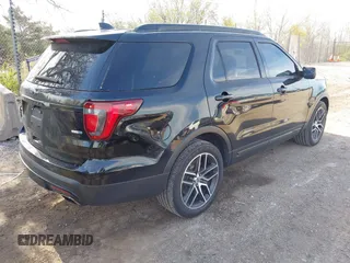 2016 Ford Explorer Sport with VIN 1FM5K8GT3GGC32250, listed as a IAAI auction lot 42205335 with 179,707 mi miles and . Bid and sale history available at carsss.com. Image 4.