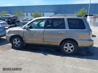 2008 Honda Pilot EX-L with VIN 5FNYF18758B012974, listed as a IAAI auction lot 41884153 with 112,165 mi miles. Bid and sale history available at carsss.com. Image 14.