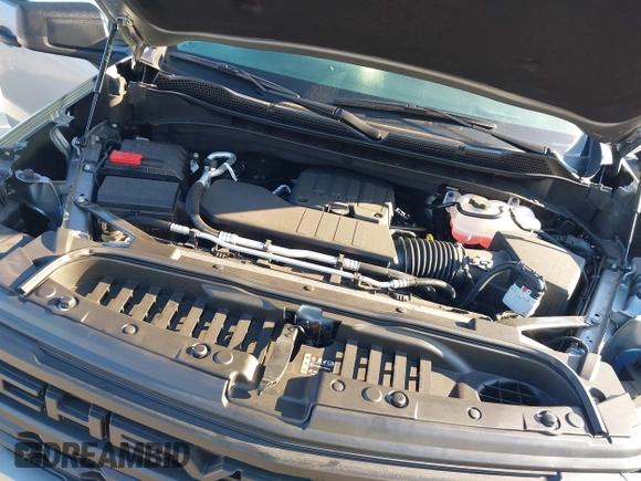 2025 Chevrolet Silverado 1500 with VIN 3GCPKCEK4SG161597, listed as a IAAI auction lot 41833048 with 852 mi miles and . Bid and sale history available at DreamBid. Image 10.