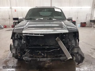 2007 Lincoln Navigator with VIN 5LMFU28537LJ02193, listed as a IAAI auction lot 41323416 with 259,747 mi miles. Bid and sale history available at carsss.com. Image 13.