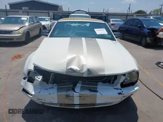 2006 Ford Mustang Standard with VIN 1ZVFT84N465107373, listed as a IAAI auction lot 42205471 with 60,598 mi miles and . Bid and sale history available at DreamBid. Image 12.